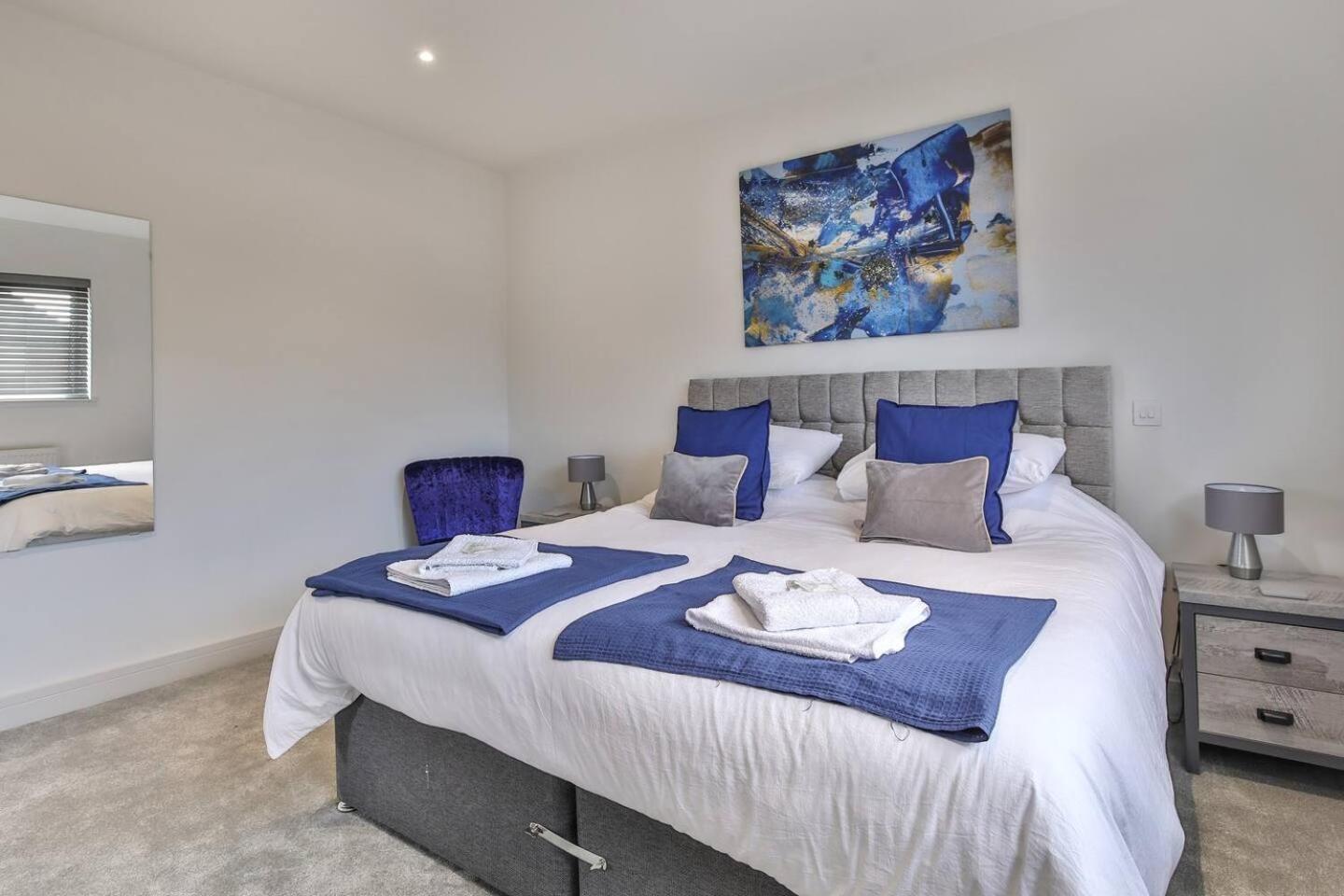 Modern, Cosy Whole House Wifi Close To Attractions Sheffield Exterior foto